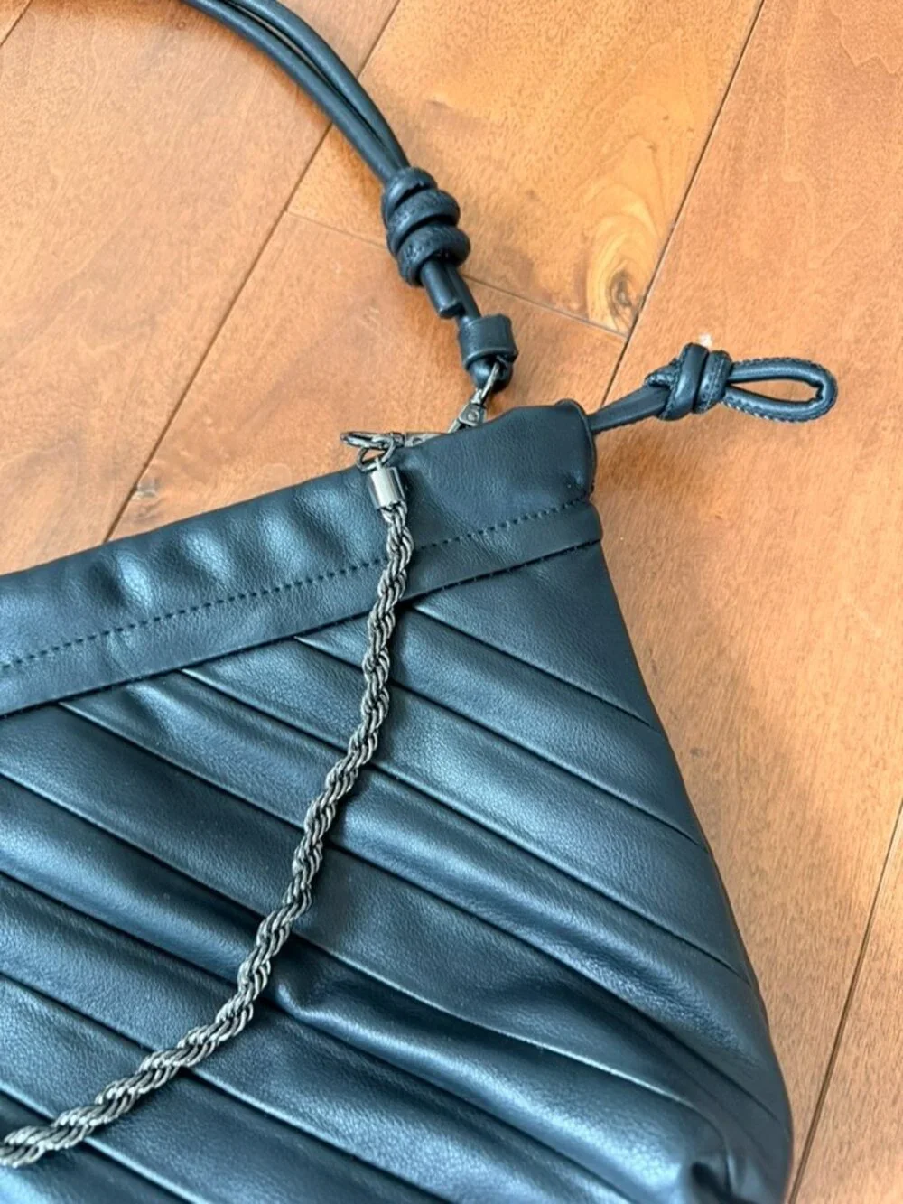 DKNY Black Leather Chevron Shoulder Bag Braided Chain Y2K Hobo Purse NWOT
